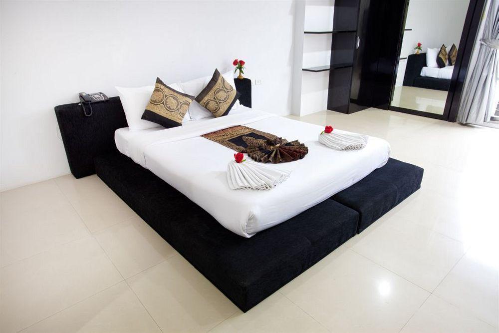 Lars-Lita Residence Patong Zewnętrze zdjęcie