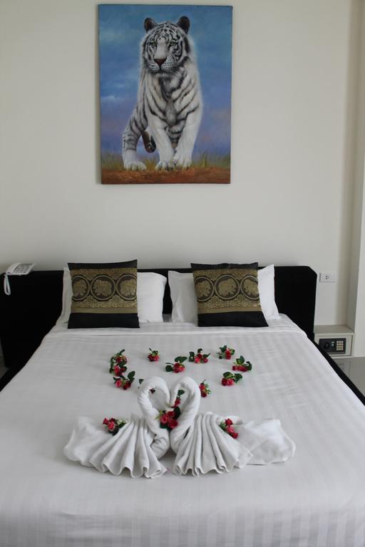 Lars-Lita Residence Patong Zewnętrze zdjęcie