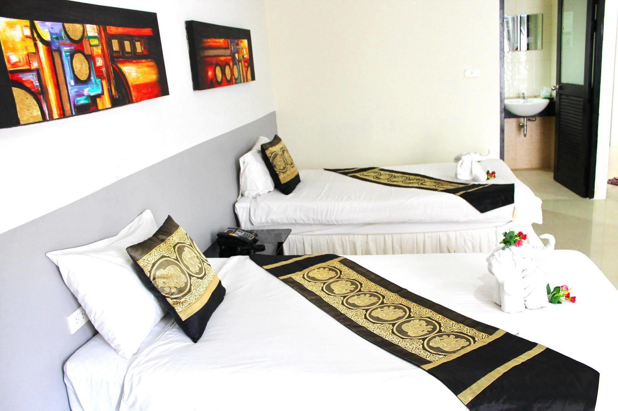 Lars-Lita Residence Patong Zewnętrze zdjęcie