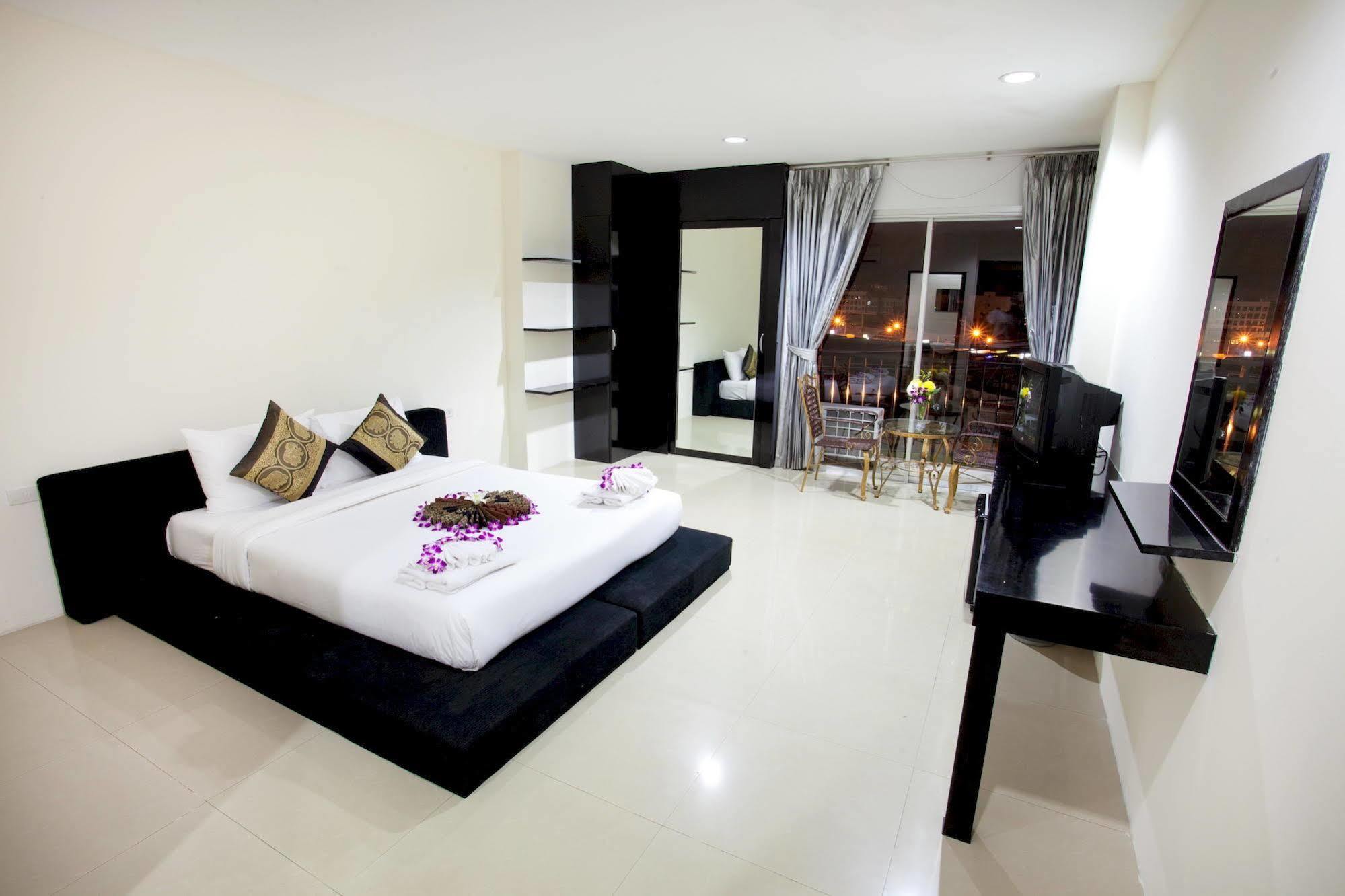 Lars-Lita Residence Patong Zewnętrze zdjęcie